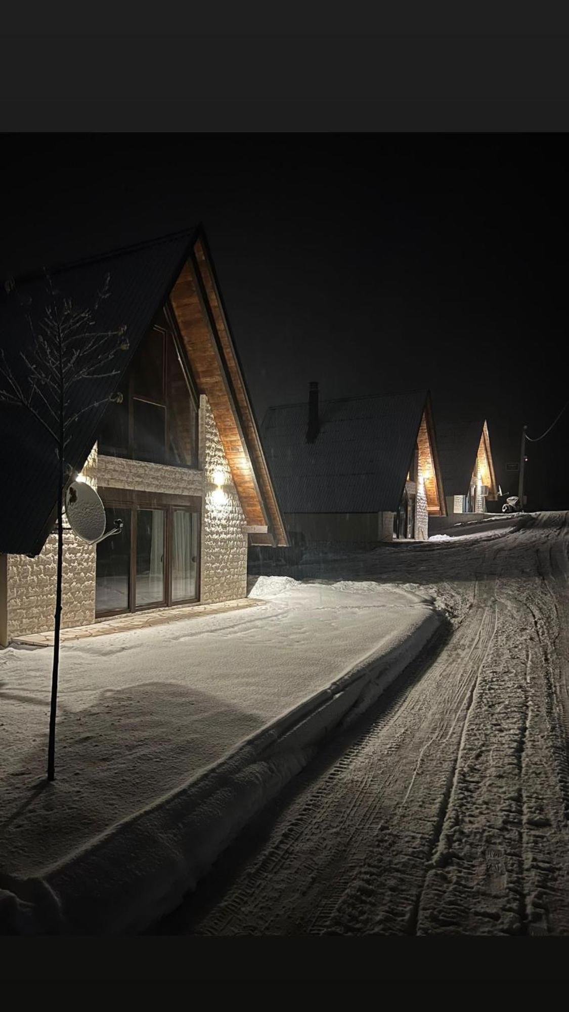 Lux Villas Zabljak 外观 照片